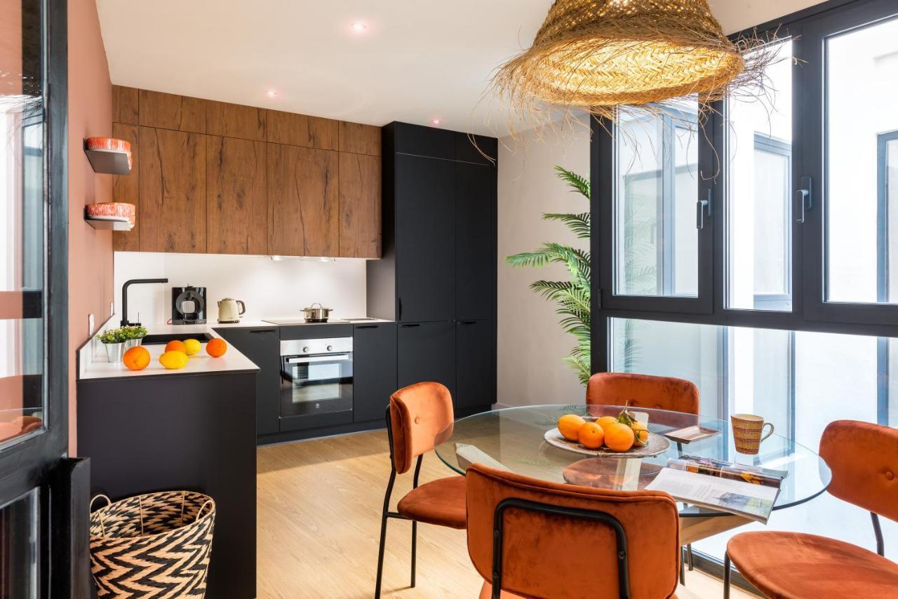 Alohamundi Arenal Apartment Севиля Екстериор снимка