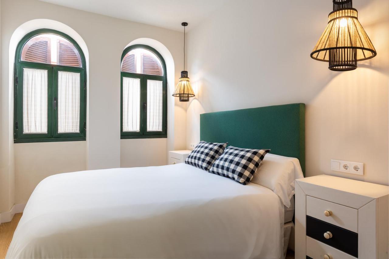 Alohamundi Arenal Apartment Севиля Екстериор снимка